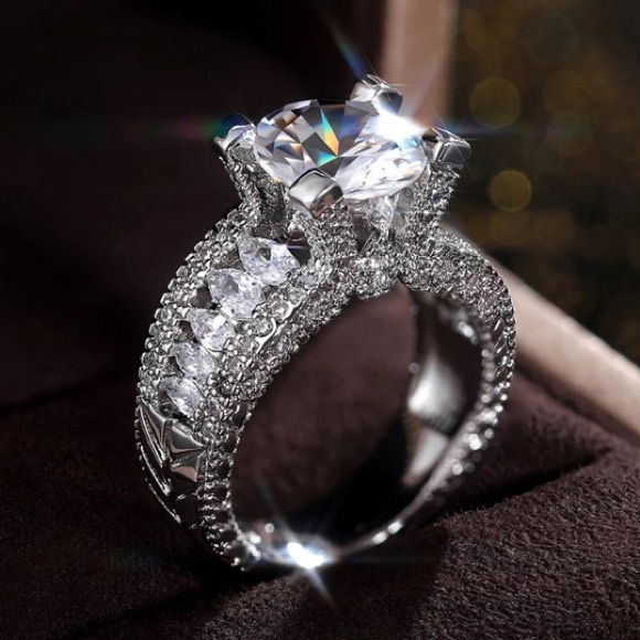 Sterling silver wedding engagement ring - Picture 2 of 7